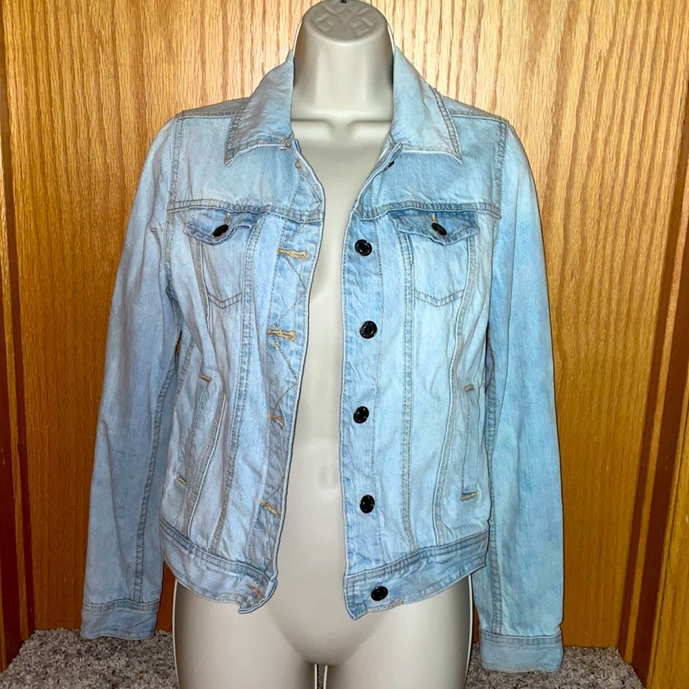 Light jean jacket